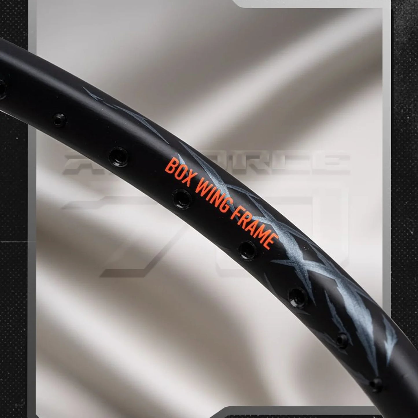LINING AXFORCE 70 (4U)